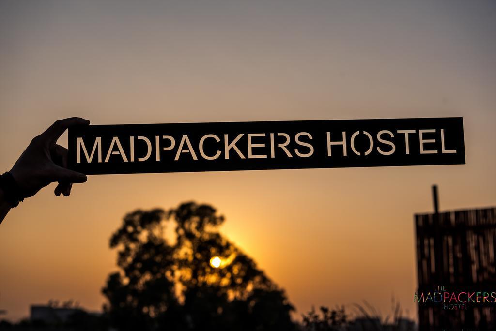 Хостел Madpackers Delhi Нью-Делі Екстер'єр фото